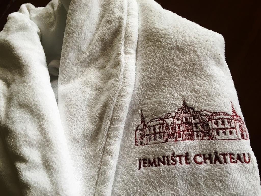 Zamek Jemniste Apartment Postupice Екстериор снимка